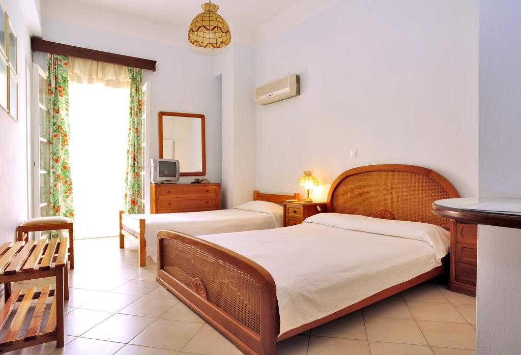 Sea Colours Rooms & Apartments Ermoupoli Ruang foto