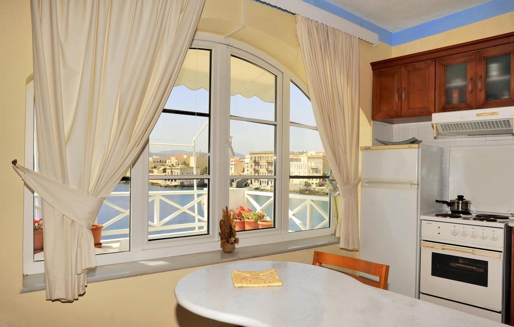 Sea Colours Rooms & Apartments Ermoupoli Ruang foto