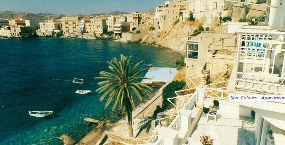 Sea Colours Rooms & Apartments Ermoupoli Bagian luar foto